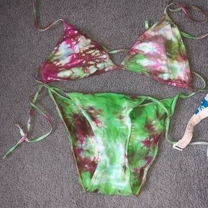 Girls size Medium colorful Adorable bikini